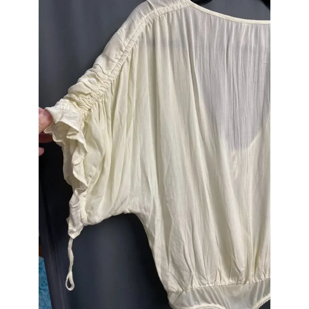 Free People Bodysuit Womens Medium Ivory Cleo Draped Split Neck Short Sleeve B55